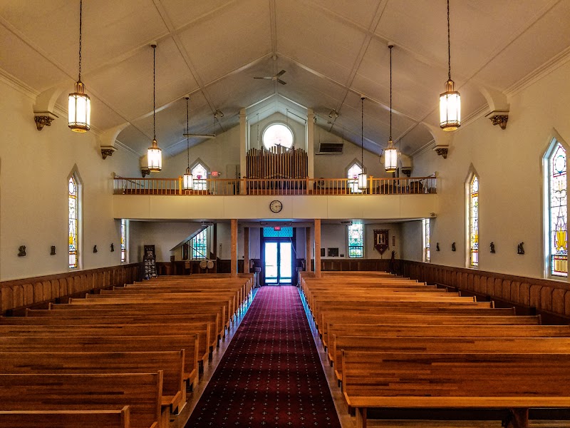 Holy Family Catholic Church
