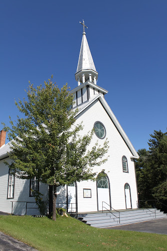 Eglise Saint-Stanislas d'Ascot Corner