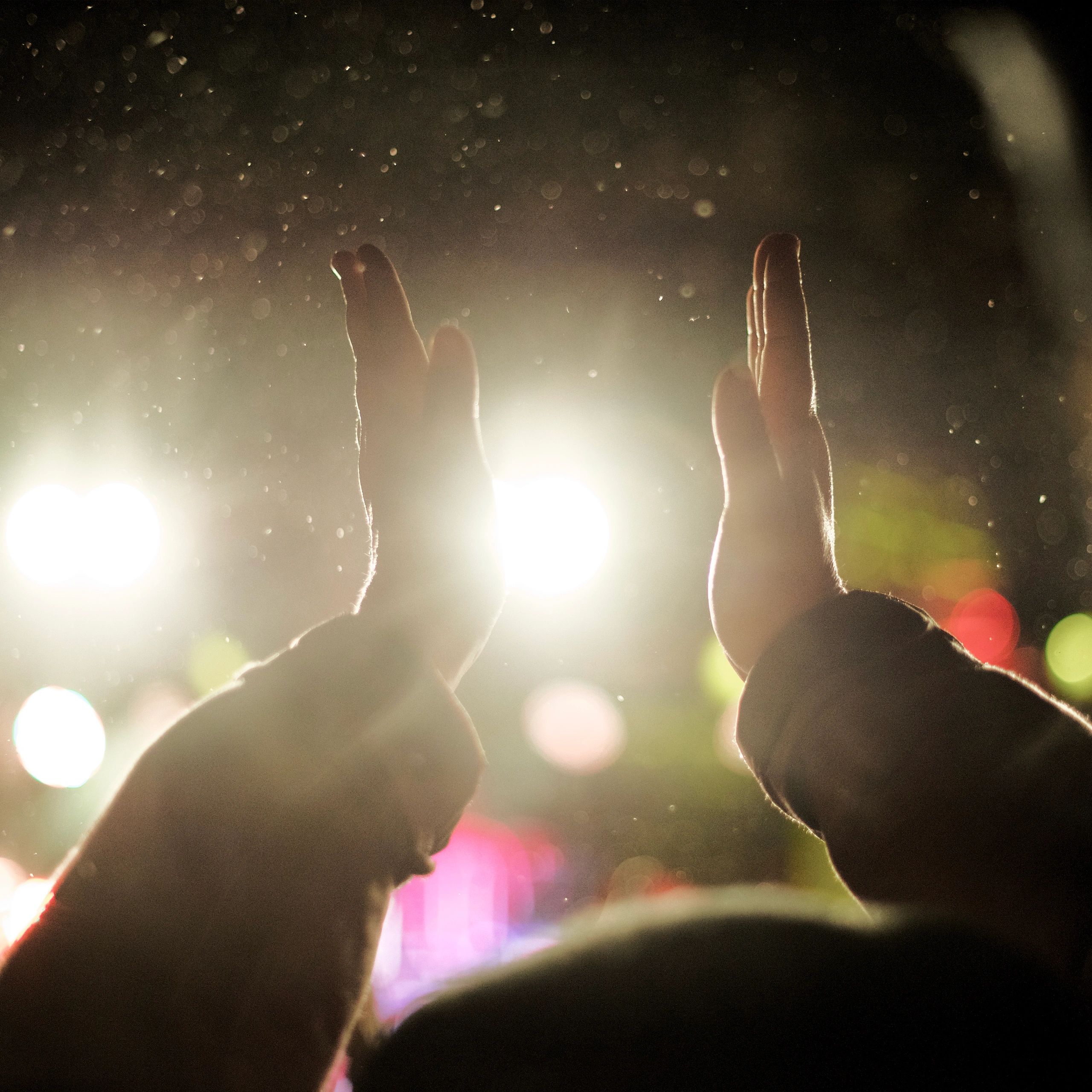 Praise & Worship Fellowship