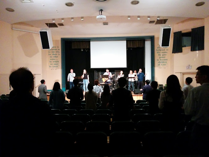 Light Presbyterian Church Downtown (큰빛교회 다운타운)