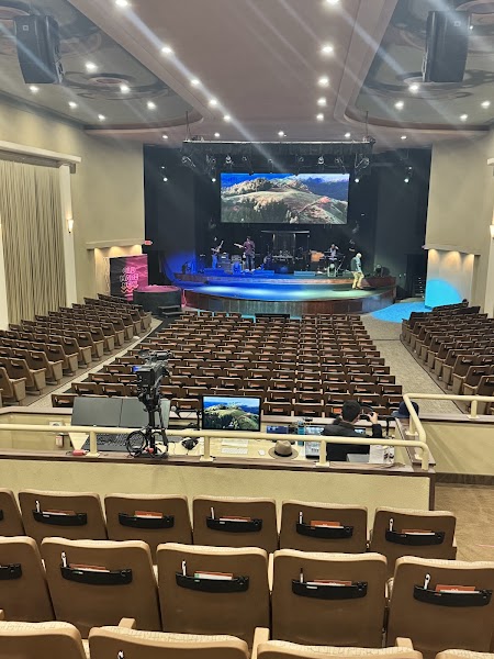 Grace Church Garden Oaks