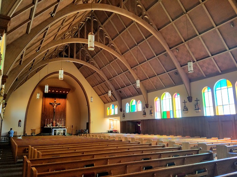 Holy Cross Catholic Church