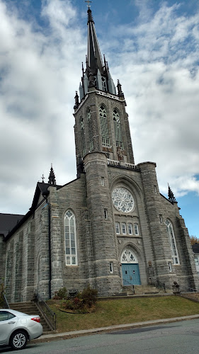 Église St-Louis-de-France