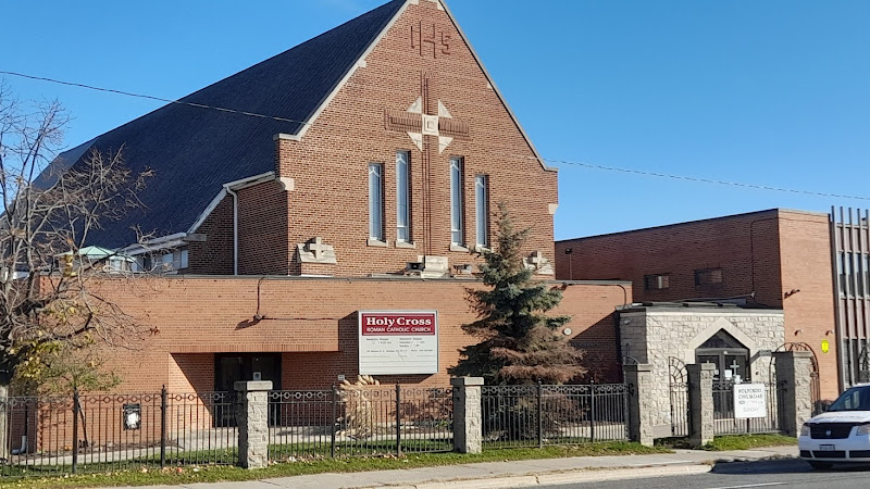 Holy Cross Roman Catholic Church