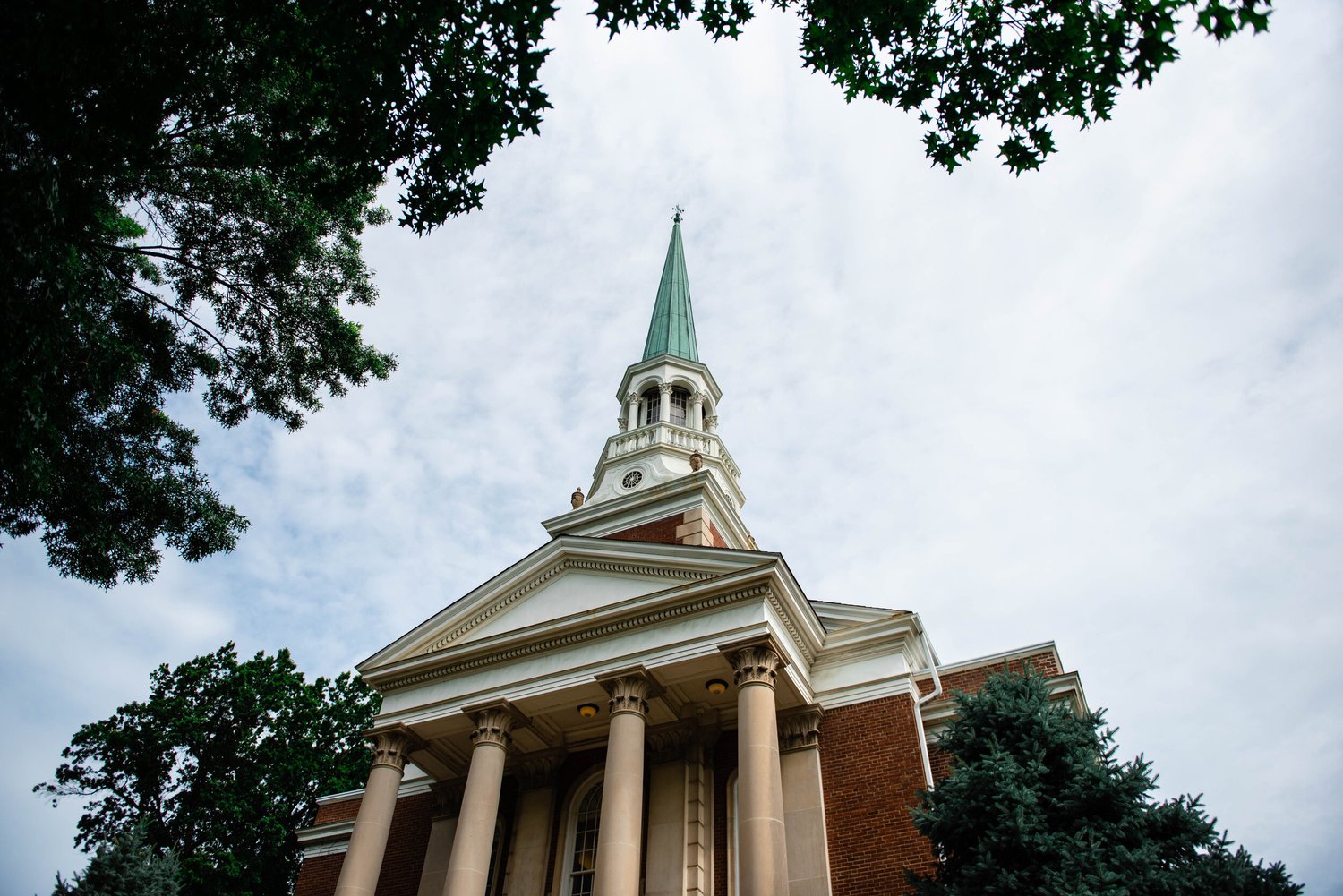 Wornall Road Baptist Church