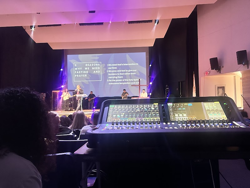 New Life Worship Center aka LEGACY CHURCH