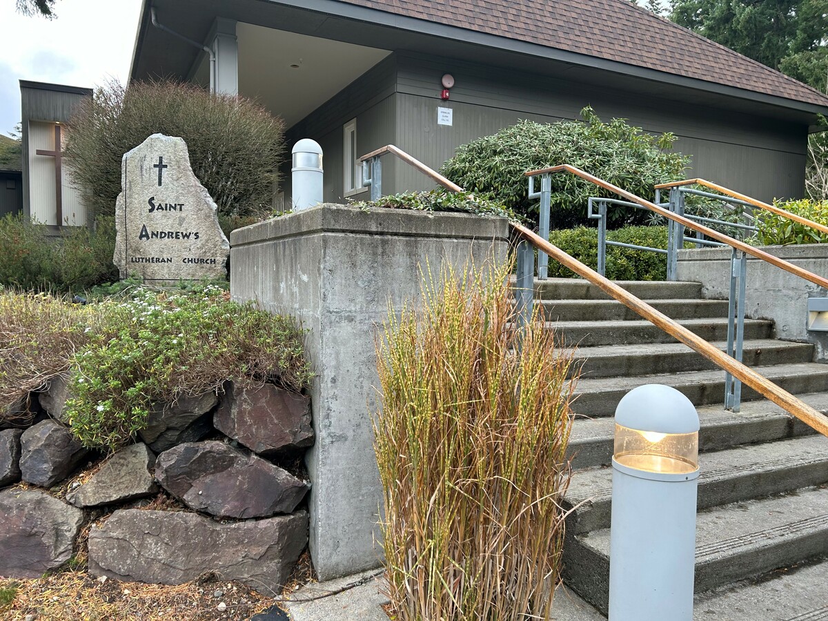 Saint Andrew's Lutheran Church Bellevue WA