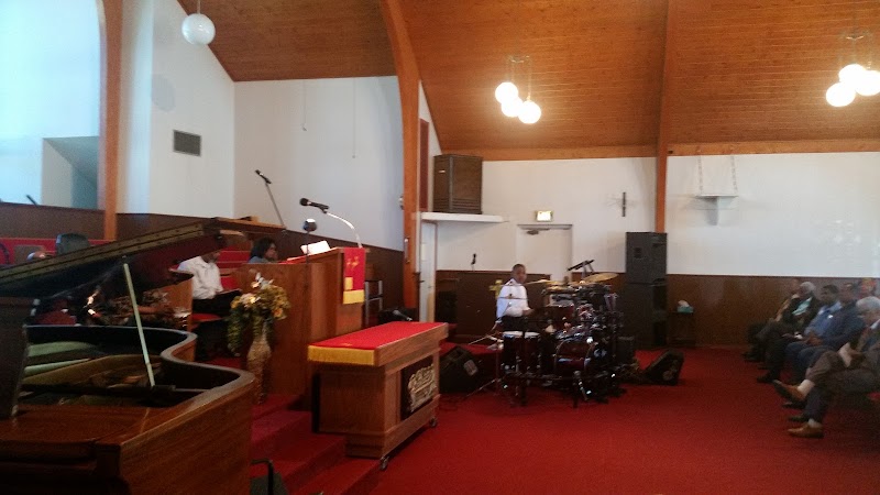 St Johns Baptist Church