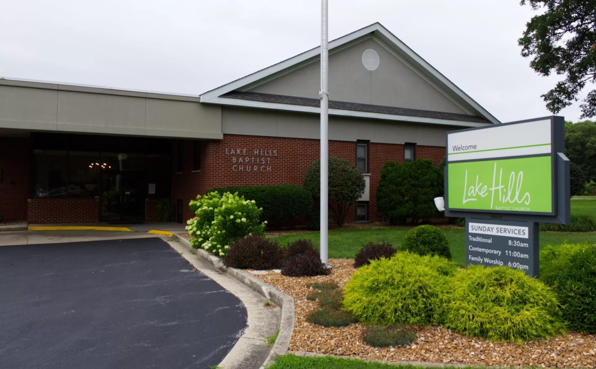 Lake Hills Baptist Church