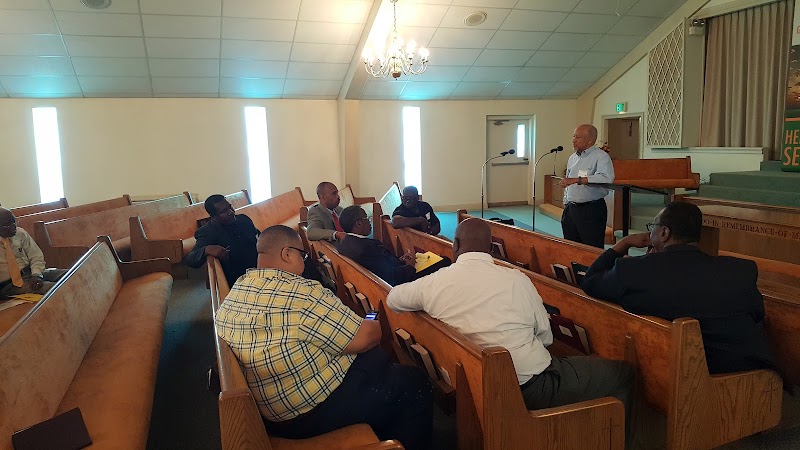 Church Of Christ At Chapel Hill Drive