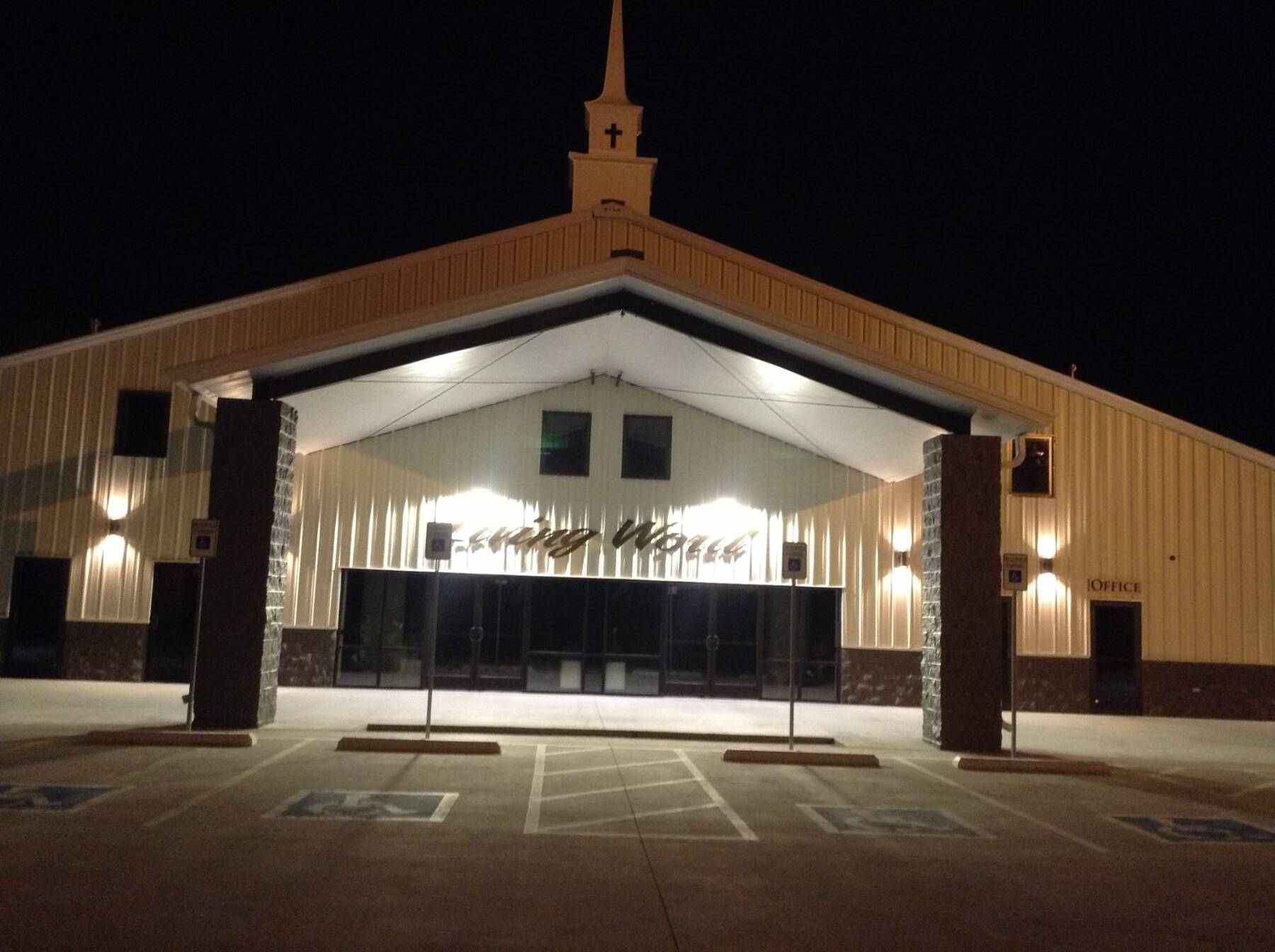 Living Word International Ministries - Clarksville