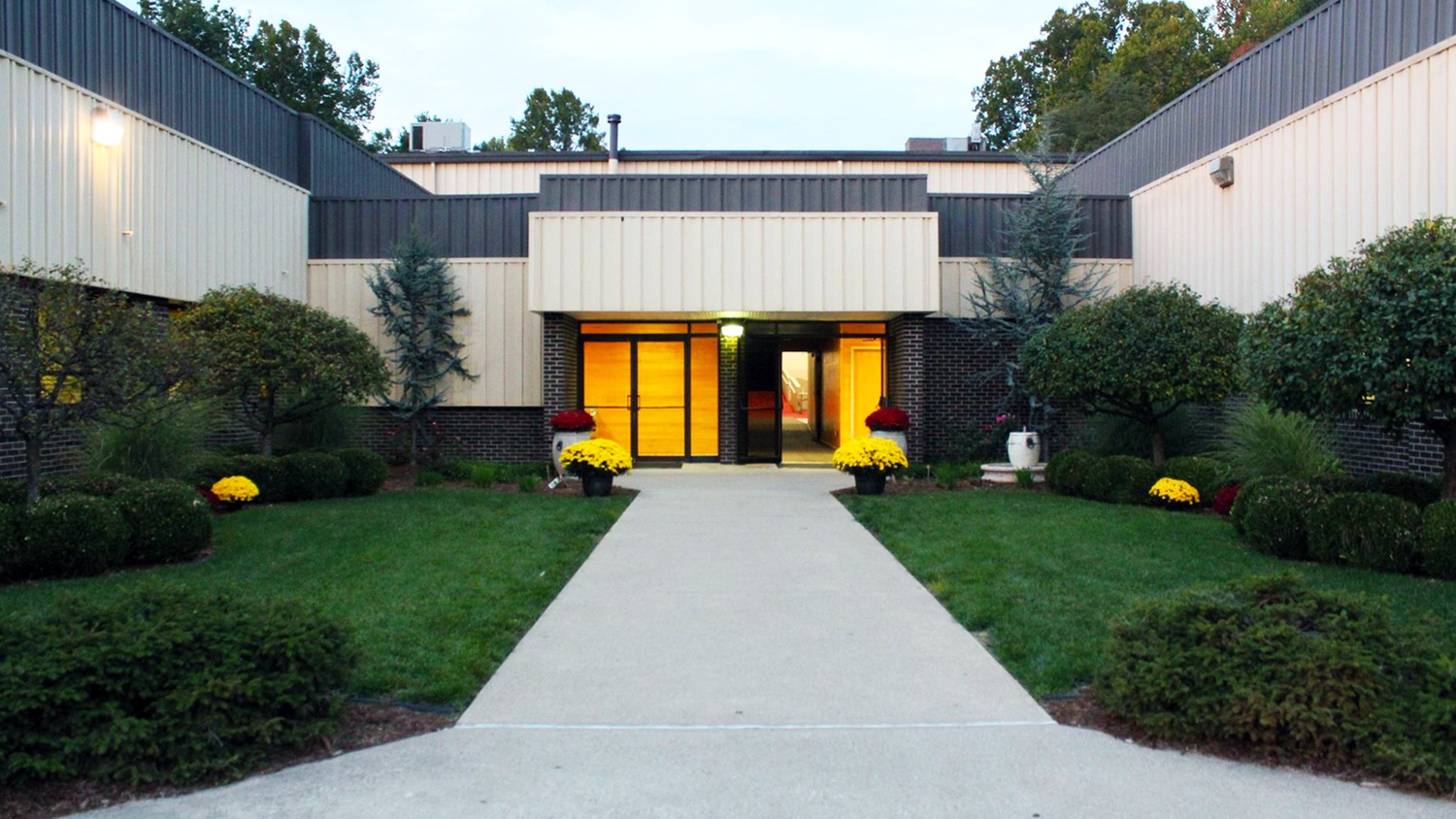 Christ Community Church